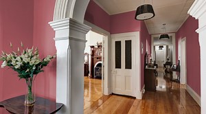Dunn-Edwards Unveils its 2023 Color of the Year: Terra Rosa (DE5096) | Dunn-Edwards Paints