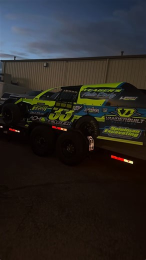 Can’t get over how this one came out. Braxton always lets us get crazy with artistic freedom! #Imcaracing #imcamodified #IMCA #racecar #customwraps #yeager #dirttrackracing #dirttrack | Pitt Stop Signs & Graphix