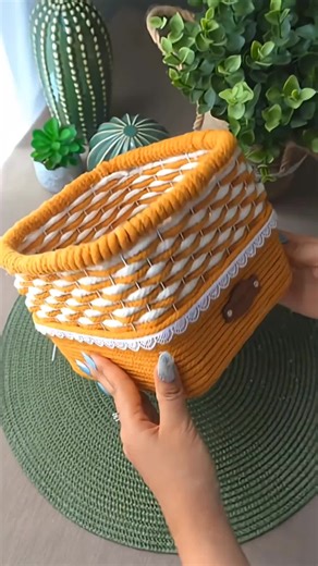 DIY Beautiful Handcrafted Basket from Raw Materials