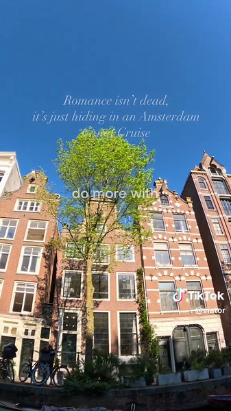 Explore Amsterdam: Canal Tours and Local Delights