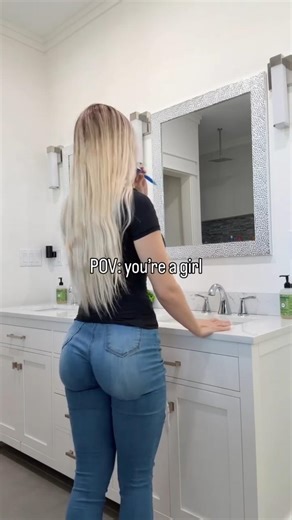 When you pull this move just because your a girl 😂😂