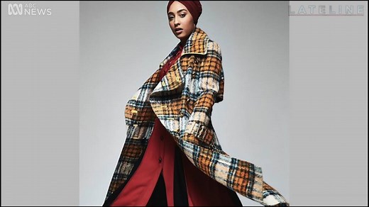 When H&M featured Mariah Idrissi in a campaign last year it was the first time a hijab-wearing model had ever been used by a major fashion brand. Now, Idrissi’s been signed by a modelling agency and she spoke to Lateline about her determination to keep challenging stereotypes for young Muslim women. | ABC News