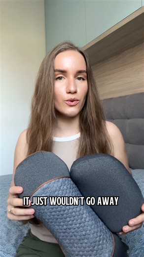 𝐍𝐞𝐜𝐤 𝐩𝐚𝐢𝐧 𝐫𝐮𝐢𝐧𝐢𝐧𝐠 𝐲𝐨𝐮𝐫 𝐥𝐢𝐟𝐞? Take back control - naturally, no pills needed. 🔥 Heated comfort melts away tension 😺 Soothing vibrations 𝐞𝐚𝐬𝐞 𝐧𝐞𝐜𝐤 𝐩𝐚𝐢𝐧 𝐟𝐚𝐬𝐭 🛏️ Memory foam cradles your neck like a luxury spa pillow 🌬️ Inflatable support lifts and aligns your spine 🙏 Perfect after long workdays or before sleep 💬 We’re clearing stock before the spooky season ends — limited supply! 📦 Fast shipping from 🇺🇸 𝐔𝐒𝐀 🎃 HALLOWEEN SPECIAL - 𝟓𝟎% 𝐎𝐅𝐅! 𝐀𝐯