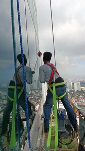 39 reactions · 10 comments | Lakas ng tunog ng serina ng israel, abot cubao,  #fypシ゚ #followersreels #highlights #everyone #reelsfbシ #constructionworker | Rowel Saclag | Facebook