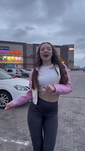 Random Videos on Reels