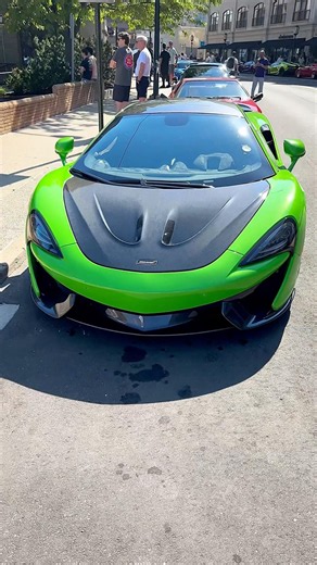 Mantis Green McLaren 570S: Carbon Hood Perfection! 🤫💚