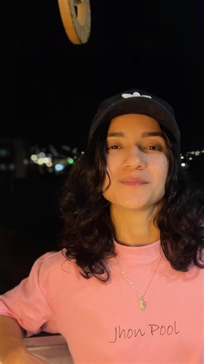 Iza Mara | Autoconhecimento on Instagram: "Até o algoritmo descobriu 💔 . . . . #fy #viral #fy #explore #viral #poesia #viralvideos #poetiza"