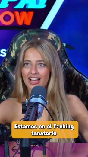 WHAT'S THE WEIRDEST PLACE I'VE EVER BEEN ASKED TO TAKE A PHOTO? | ARIANN #SHORTS #carnivalwithred...