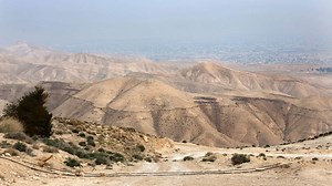 Where did the biblical road from Judea to Edom pass? Experts find answers | The Jerusalem Post