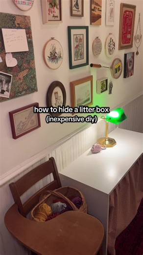 Hated how my cat’s litter box looked in my small apartment so did this quick DIY that cost less than $20! You can do this without sewing by using a stitch gun!#homeproject #diyproject #litterboxhack #litterbox