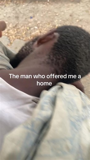 Mr. Downloader (@sideviewkitchen)’s video of home