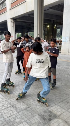 skating stunt, don't try it without any training #skating #raiyan_bro #dhakaskatinclub #reels