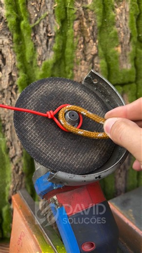 Foolproof technique for knots on angle grinders#tools #DIY #safety ⚙️🔧