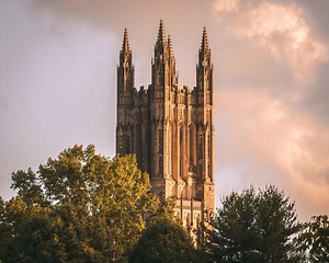 Experience the Carillon