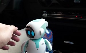 演示了一些EILIK的应用场景