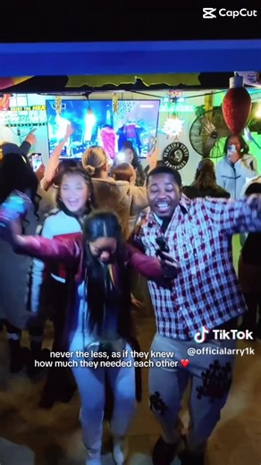 #fyp #like #viral #larryking #alexisjohnson @𝐀𝐋𝐄𝐗𝐈𝐒 𝐉𝐎𝐇𝐍𝐒𝐎𝐍 @LARRY KING aww this is so cutee🥹💕