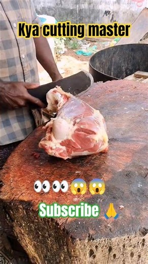 The Art of Butchery: Mastering Cow Meat Cutting😱👌 TechniquesSkills #trending #shorts #youtubeshorts