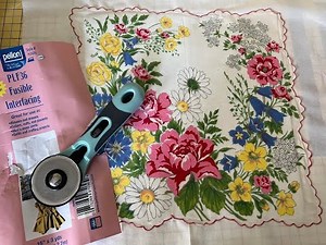 VINTAGE HANKIE CUSHION COVER ~ PT. 1 ~ Stabilizing
