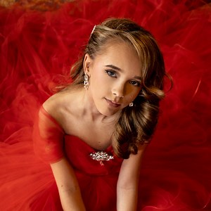 Emma Kok Concert & Tour History (Updated for 2026) | Concert Archives