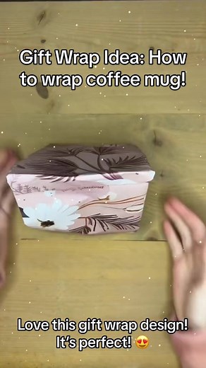 Gift Wrap Idea: How to Wrap a Coffee Mug