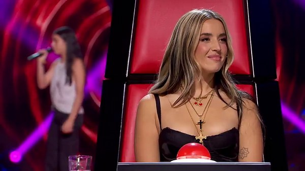 Ainara se gana un pleno con ‘La llorona’ que provoca la mayor competición entre los coaches