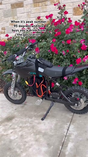 Use code RAZOR! For 15% off turntmoto.com #72v #builtnotbought #razor #wheelie