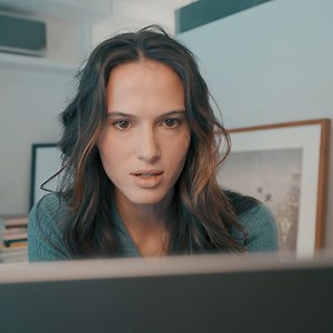 659K views · 9.8K reactions | The Truth About Electric Cars Will Shock You... | Johnny Harris | Facebook