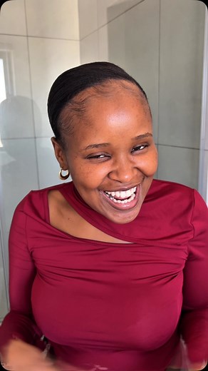 Lihle M on Instagram: "Shopping for new frames has never been this easy! 👓✨ I had the best experience at #FalcoMilano—just bring your script, pick your fave frames, and get your prescription glasses in just ONE hour! Talk about convenience and style in one place. 😍👌🏾 #FalcoMilano, #MVisionWithoutLimits, #StyleMeFast, @falcomilano_sa"