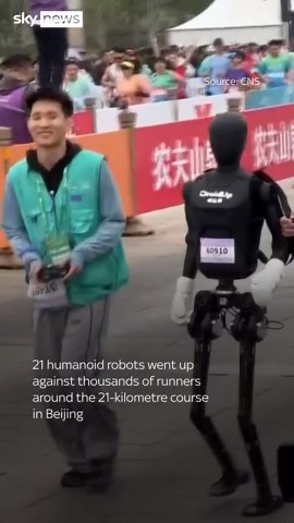 Robots race against humans in half-marathon