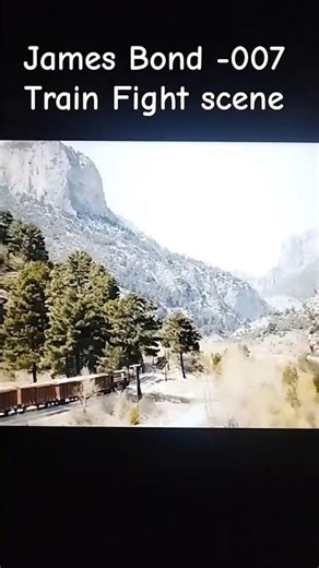 Train Fight - James Bond movie short #007#jamesbond #actionmovies #jamesbondmovies #fightingmovie