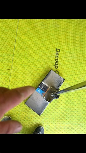 From the prep thought to the prep to get ready to take tiles to this membrane let’s go !!! #matting #membrane #tiling #tilerite @TileRite @Tilers world