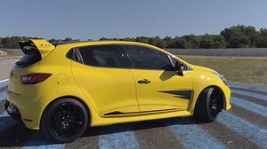 We are proud to launch R.S. performance, a new range of parts and accessories specially designed to enhance your R.S.! Visit our store: https://shop.renaultsport.com/RSperformance/ | Renault Sport