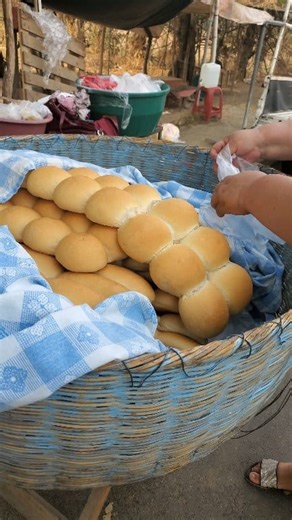 Pan frances salvadoreño #choteando503 #ElSalvador | Choteando 503