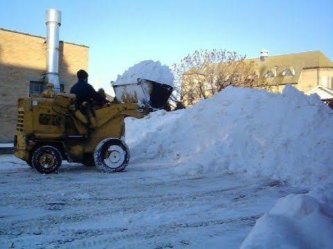 Hough H25 Payloader Moving Snow HA H25B IH International Harvester Loader
