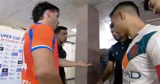 Rode kaart vóór de aftrap: voetballer in India wordt weggestuurd vanwege ondergoedkeuze