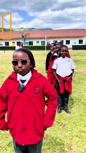 How well can you recognize your classmates just by their voice? A fun test of memory, attention, and friendship vibes! #Classmates #VoiceChallenge #SchoolFun #GuessTheVoice #StudentLife