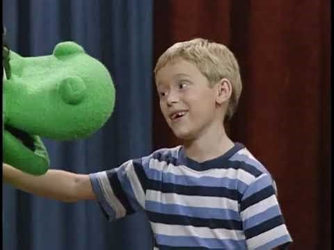 Barney Read with Me, Dance with Me (2003)