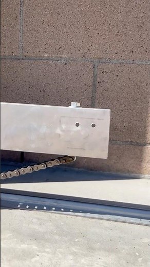 Automatic sliding driveway gate installation magnet placement chain attachment Vevor motor