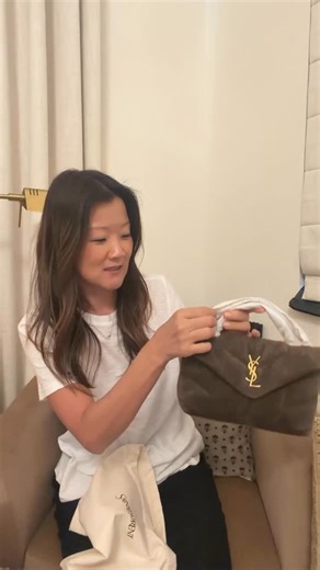 Lisa Kanegae | Cutest purse! So lightweight and love the color. I can fit my iPhone max and wallet in here along with some of my makeup. Comment SHOP... | Instagram