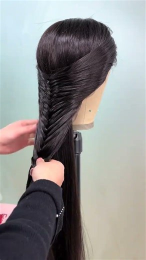 Fishtail braid tutorial