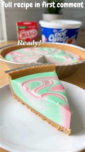 Swirl No-Bake Jingle Bell Cool Whip Jello Pie Jingle Bell Swirl Cool Whip Jello Cream Pie Delight Recipe Ingredients: 1 prepared graham cracker pie crust (9-inch) 1 package (8 oz) cream cheese, softened 1 cup powdered sugar 1 teaspoon vanilla extract | Easy Recipes