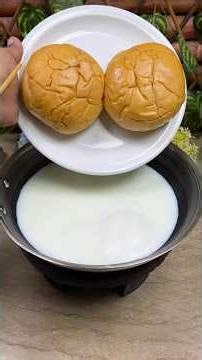 Bun Sooji Halwa Recipe | Easy & Quick Dessert | 10 Minute Sweet Recipe | Traditional Sooji Halwa