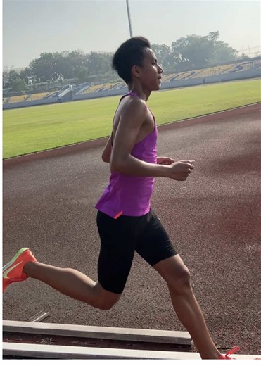 Mastering the 2000m Time Trial: Speed and Rhythm