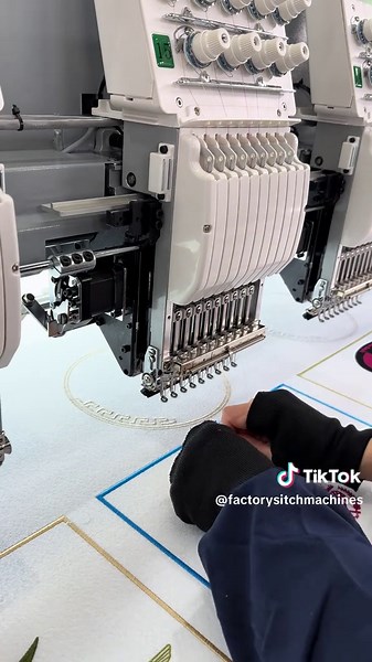 Quickly thread the wire after it has been disconnected.#embroiderymachine #hefeng #sourcefactory #threading #sewing