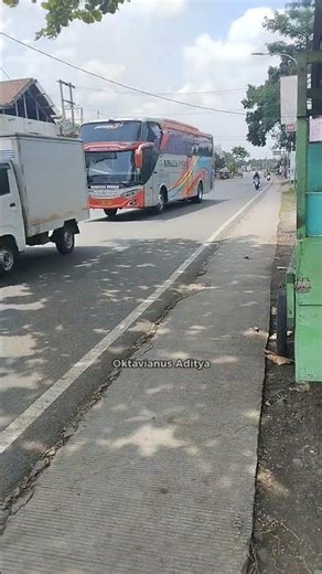 ROSALIA INDAH BUS JOGJA JAKARTA ROUTE VIA SOUTH #rosaliaindah #oktavianusaditya #busmania