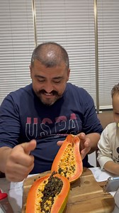 195K views · 724 reactions | Papaya faydaları… Yüksek C vitamini içeren papaya, bağışıklık sisteminizi güçlendirir ve vücudunuzu çeşitli hastalıklardan ve enfeksiyonlardan korur. Potasyum ve antioksidanlarla kolesterolü düşürebilir ve kalp hastalığı, yüksek tansiyon riskinizi azaltır. #papaya #tropik #tropikal #fruit #viral #magazine #instagram #palanınotağı #meyveler | Mehmet Eken | Facebook