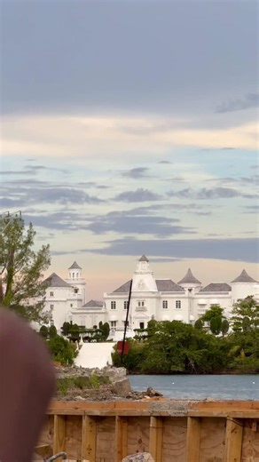 Sunday Evening Drive In Portland, Jamaica 📍 Trident Castle, Portland, Jamaica | Portland Jamaica