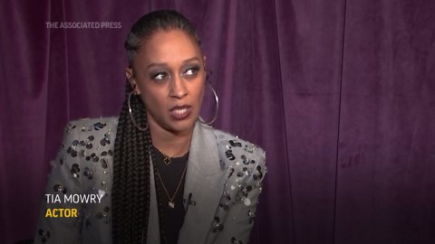 Tia Mowry explains not telling Tamera about 'My Next Act'