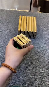 15K views · 2.9K reactions | Samsung Galaxy Flip detailed review—sleek foldable design, powerful performance, vibrant display, advanced camera system, and a unique user experience. #review #tech #trending #trendingreels #viralreels #viral #reels #technews #techupdates #technology #techreels | Quantum Techy | Facebook