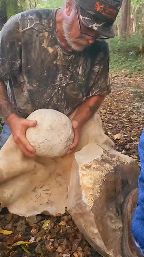 Relaxing Rock ASMR Sounds for Flint Knapping | Oddly Satisfying Video